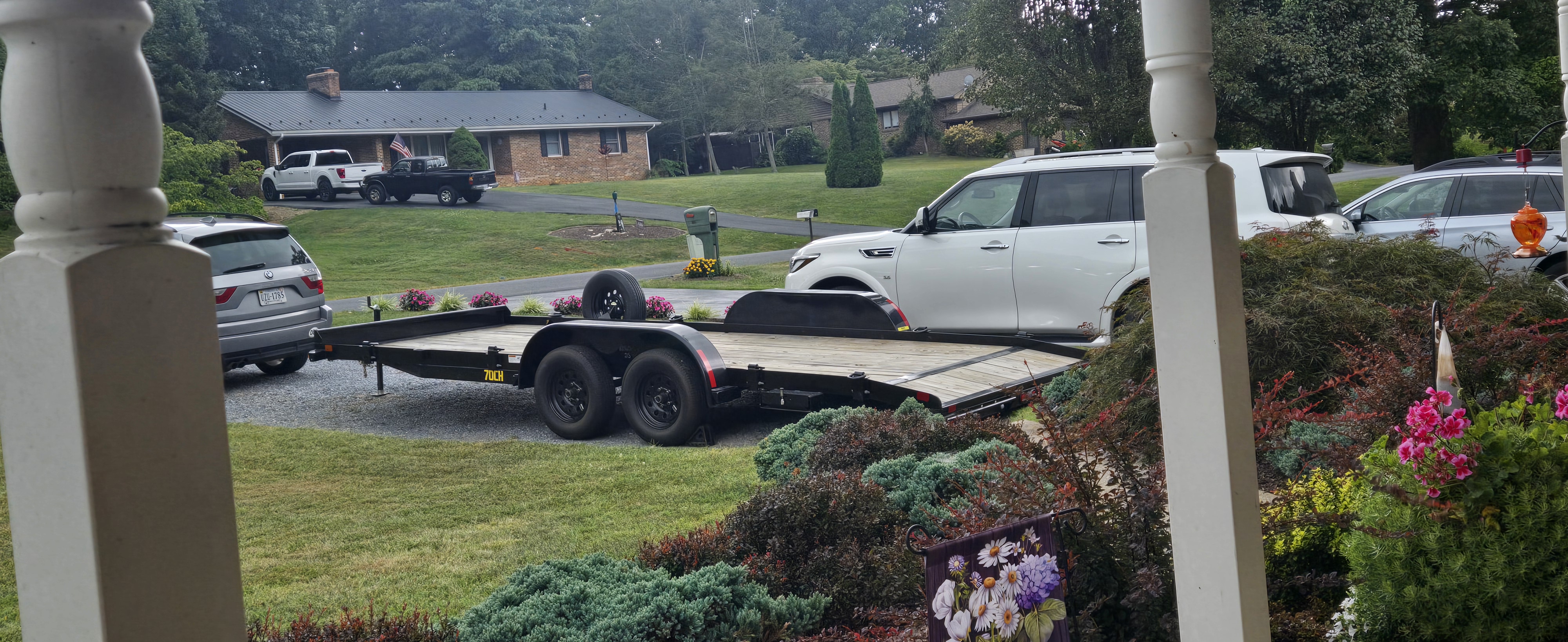 2021 Big Tex CH70 Car Hauler car hauler trailer rental Elkton VA - professional vehicle transport Big Tex CH70 - view 2